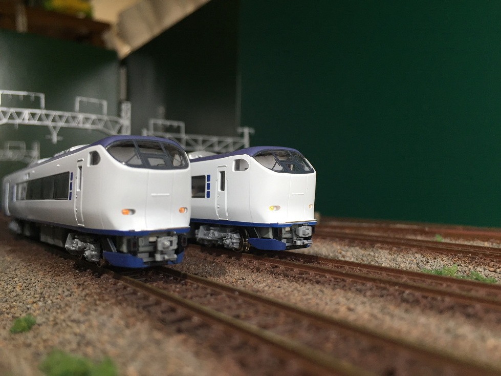 281系「はるか」Ver.2006が入線です。KATO 10-385 | NGaugeJP - 横濱