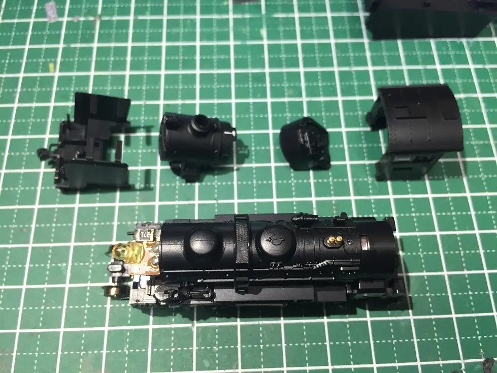 9600 デフ付 が入線です。KATO 2015 | NGaugeJP - 横濱模型 | 鉄道模型