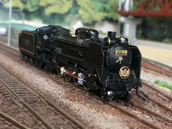 D51 498号機オリエントエクスプレス'88仕様が入線しました。KATO 2016