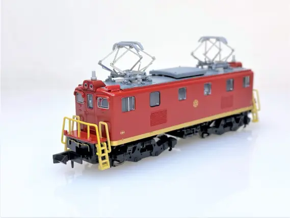 秩父鉄道 デキ200 パレオエクスプレス（赤茶）が入線。MICROACE A2080