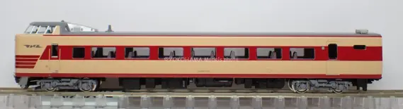 381 series Limited Express “やくも” が入線しました。トレイン