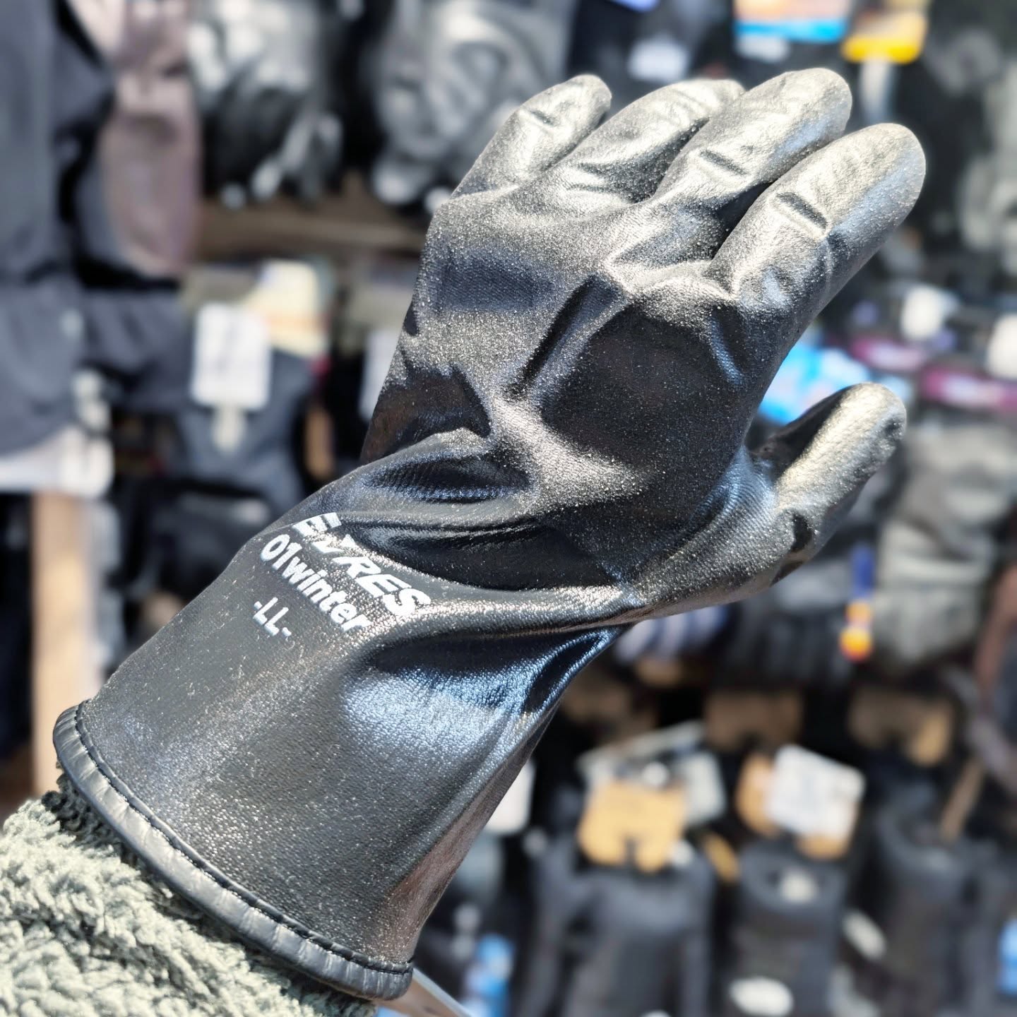 商品情報】Rab のエアマットレス「ウルトラスフィア4.5」 | 山とスキー