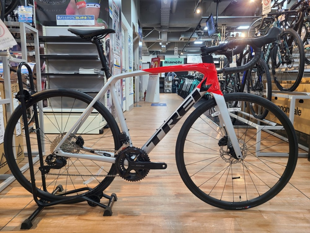 TREK】新型105Di2搭載のEMONDA SL6、まだ在庫しています！ | 九州で
