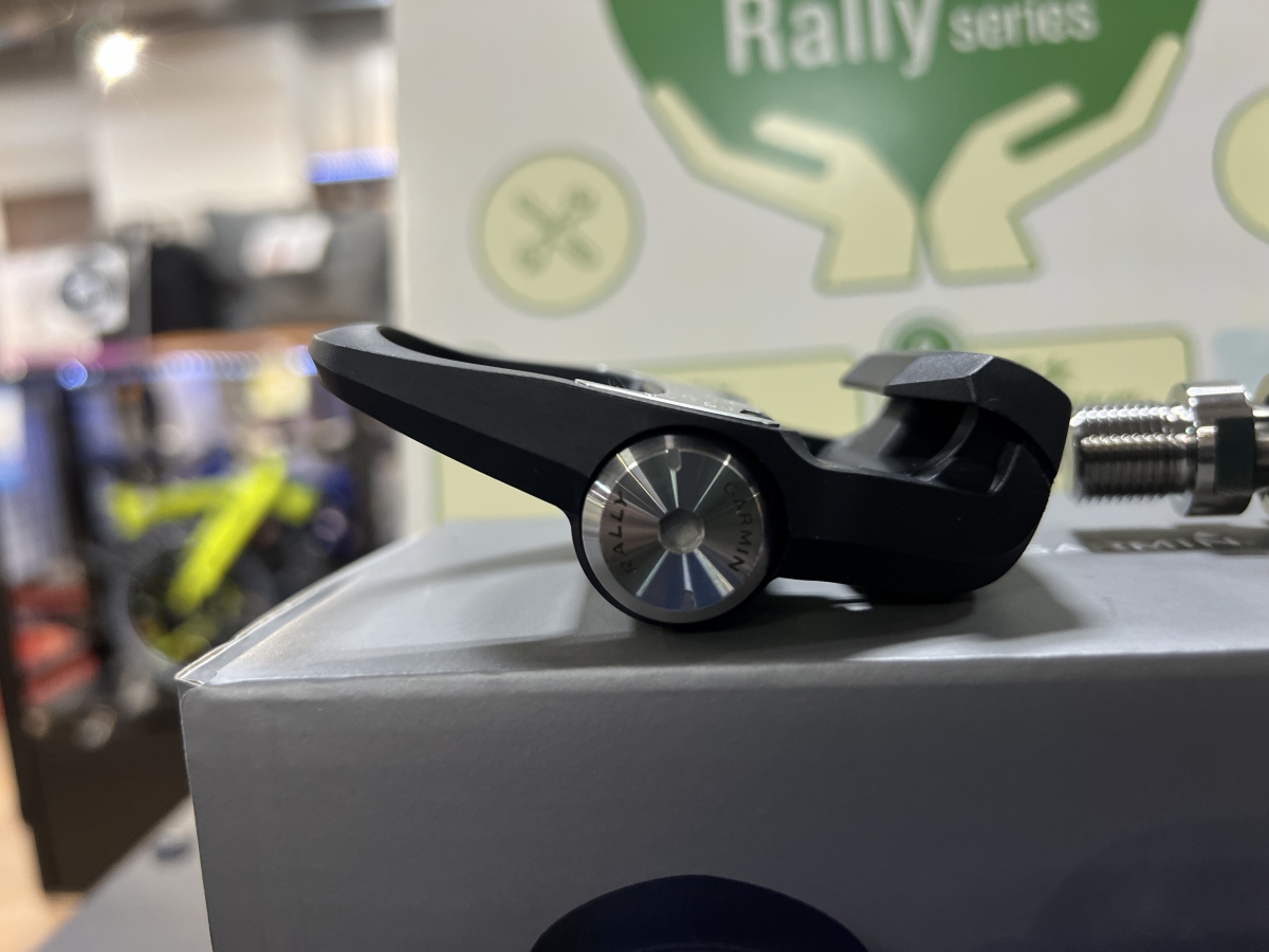 お手軽ペダル型パワーメーター！GARMIN RALLY RS100でパワー計測しよう