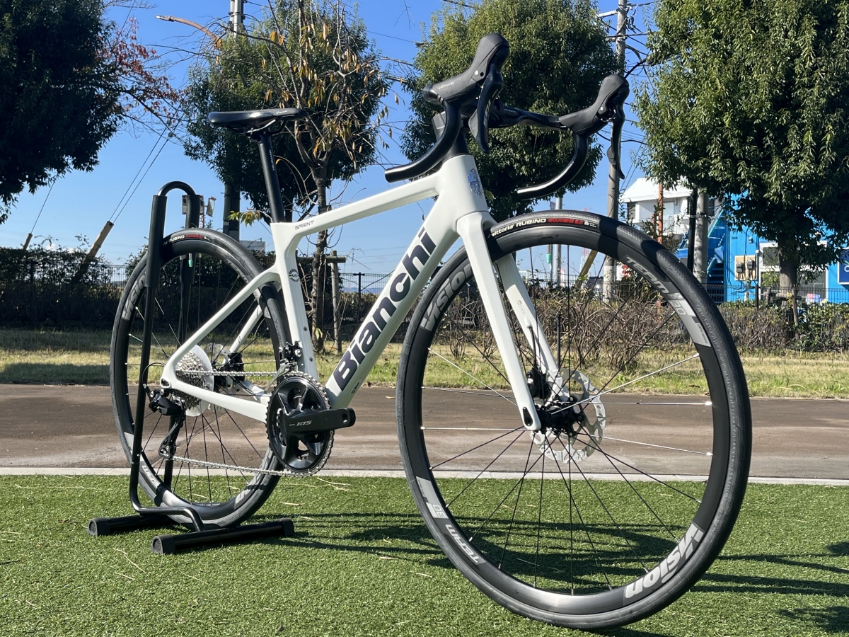 BIANCHI】乗りやすいオールラウンドカーボンバイク。ビジュアルも満点