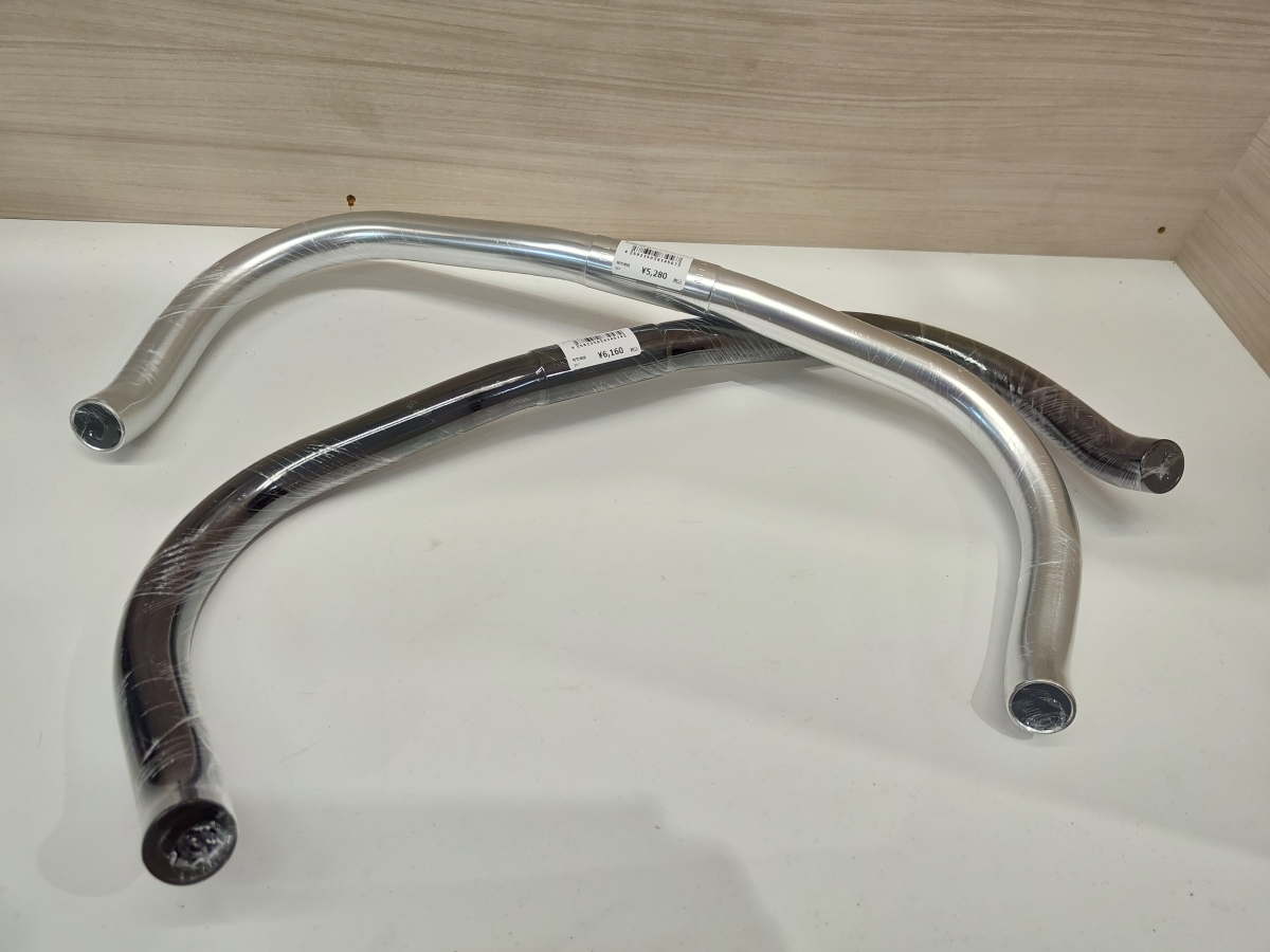 NITTO】人気のブルホーンハンドル、RB-010入荷！ブラックは久々ですよ