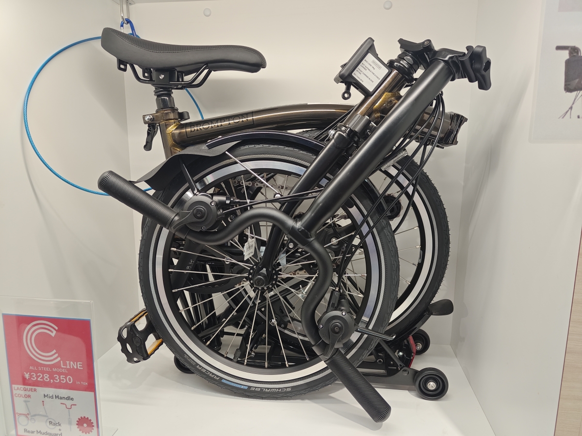 ブロンプトン新古車C Line Mid 6速ラック付き