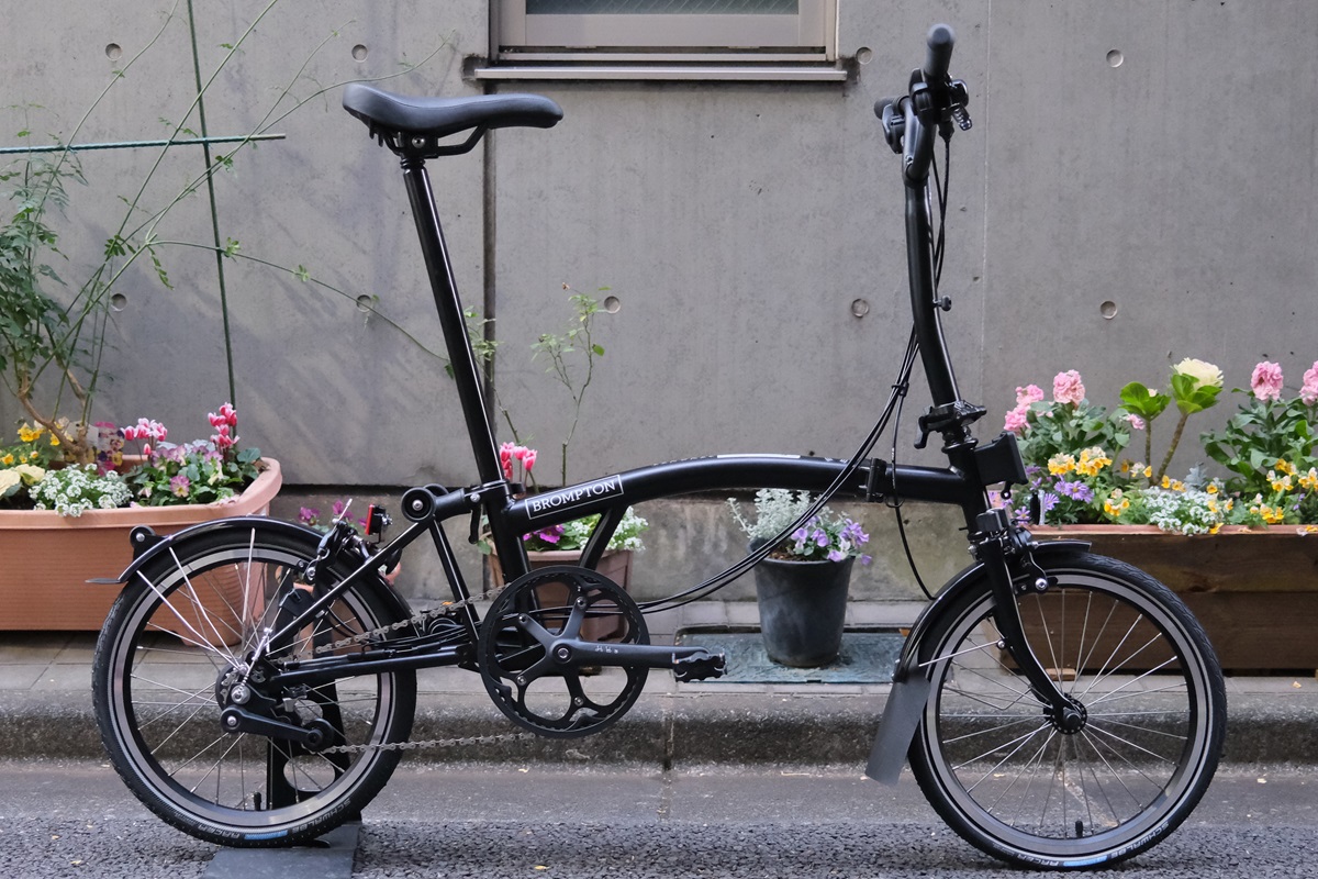 BROMPTON】C Line 重厚感溢れるMatte Black | 上野、御徒町で自転車を