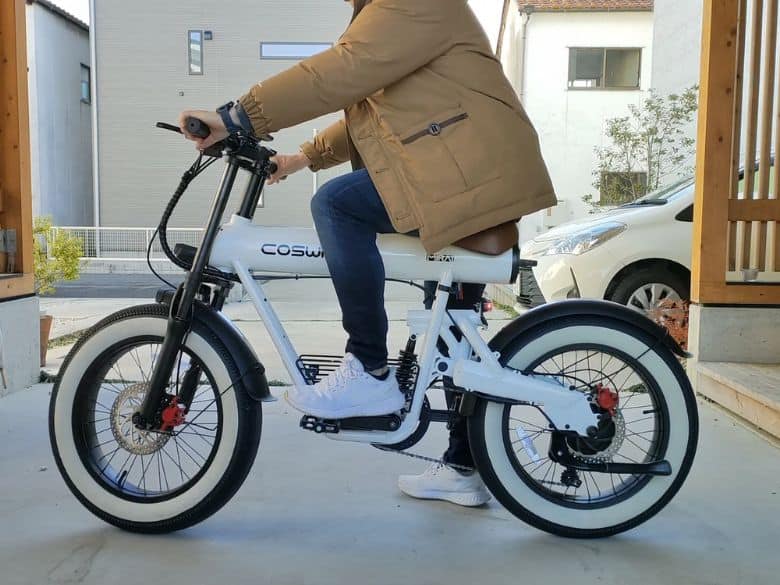 COSWHEEL「MIRAI COMFORT」をレビュー！バイクデザインが最高にカッコ