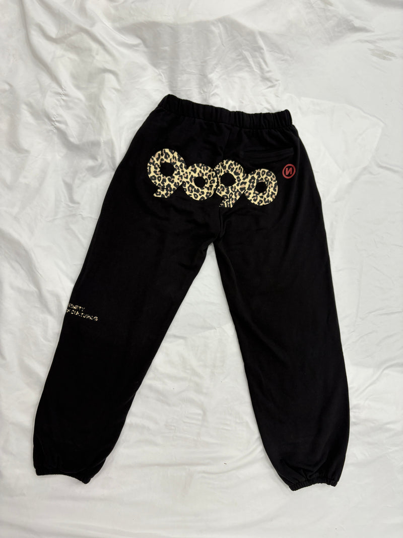 90 Logo Girl Sweat Pants – YZ