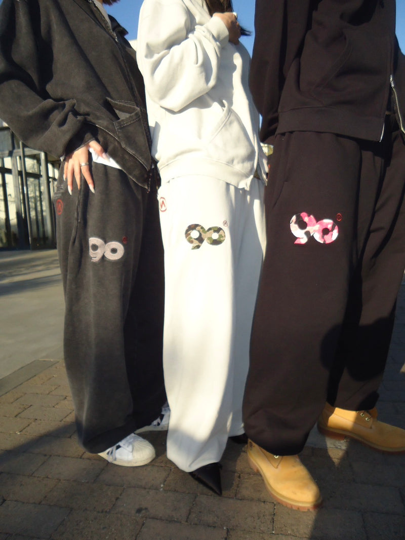 90 Logo Assort Sweat Pants – YZ