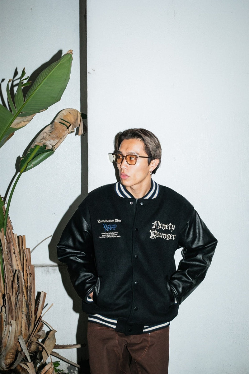 9090×younger song Old English Stadium Jacket – YZ