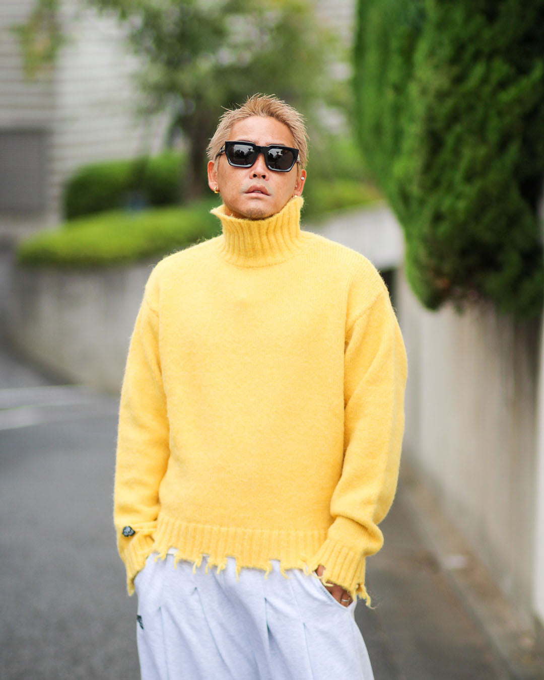 タートルネックニットセーター – LIBEIRO