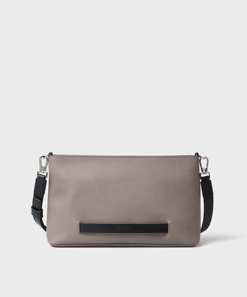 Paul Smith（ポール・スミス） ショルダーバッグ ストライプカラード