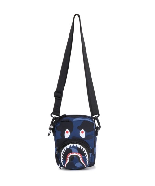 A BATHING APE（アベイシングエイプ） ショルダーバッグ COLOR CAMO