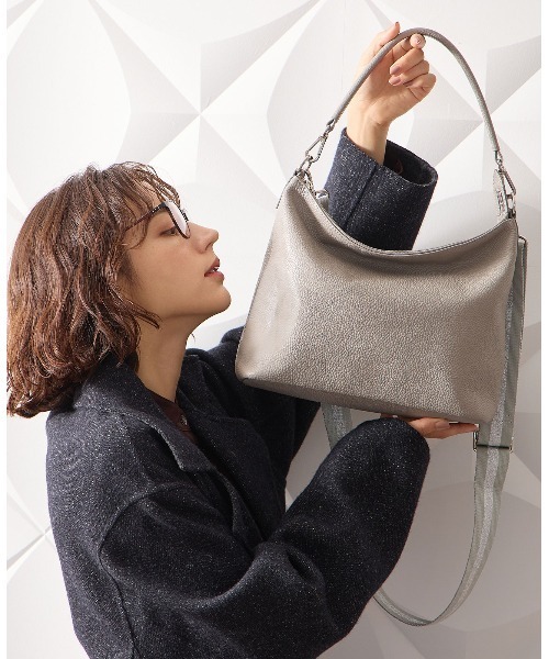 SALON DE ALFURD TOKYO（サロン・ド・アルファード） ショルダーバッグ