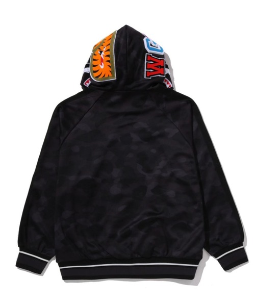 A BATHING APE（アベイシングエイプ） パーカー COLOR CAMO SHARK
