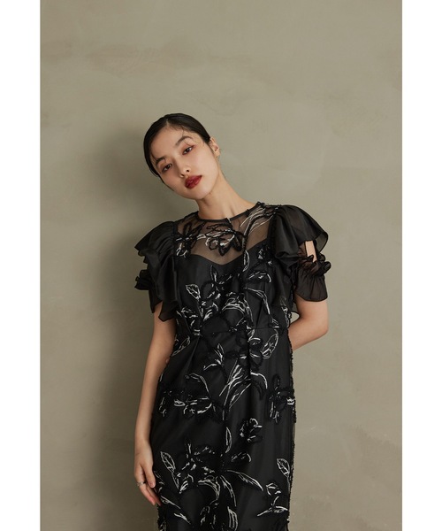 niana（ニアナ） ドレス フェザーフラワーフレアスリーブドレス 結婚式