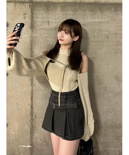 Darich（ダーリッチ） パンツ アンティークレザープリーツショート