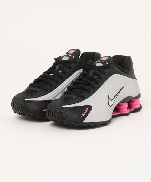 NIKE（ナイキ） スニーカー W SHOX R4 ウィメンズ ショックス R4