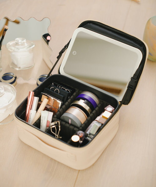 BIRTHDAY BAR（バースデイバー） ポーチ MAKE BOX MIRROR LEDライト