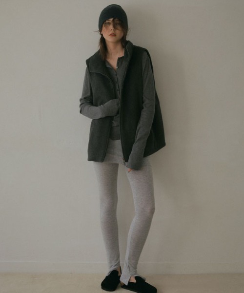 ETRE TOKYO（エトレトウキョウ） レギンス スパッツ カットソースリム