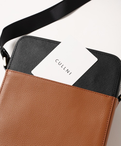 CULLNI（クルニ） ショルダーバッグ Square leather shoulder bag
