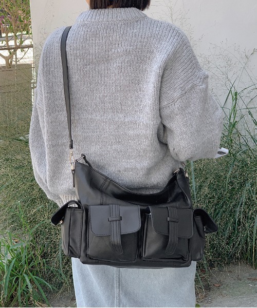 FREE STYLISTS ショルダーバッグ バッグ Y2K ベルトフラップポケット