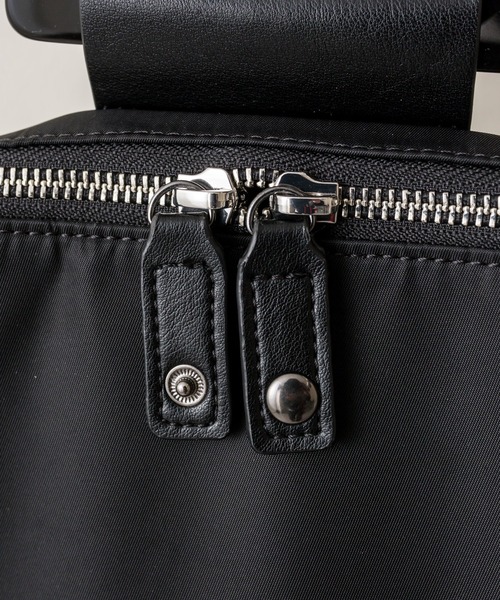 ear PAPILLONNER（イア パピヨネ） デイバック リュック 「撥水