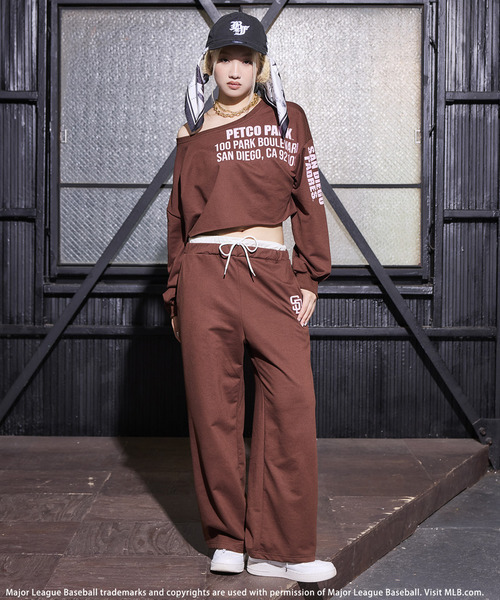 BACK TO THE FIELD セットアップ 「MLB」プリントロゴオフショルダー