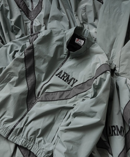 MILITARY（ミリタリー） ナイロンジャケット 実物 新品 デッドストック