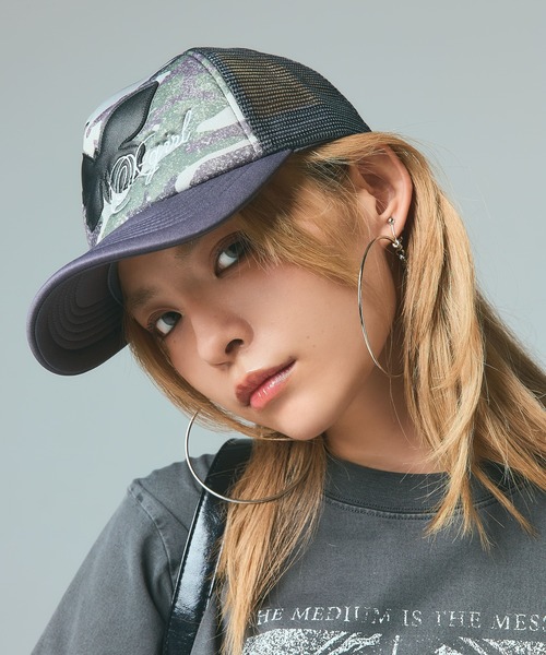 X-girl（エックスガール） キャップ 帽子 BUTTERFLY PATCH TRUCKER CAP