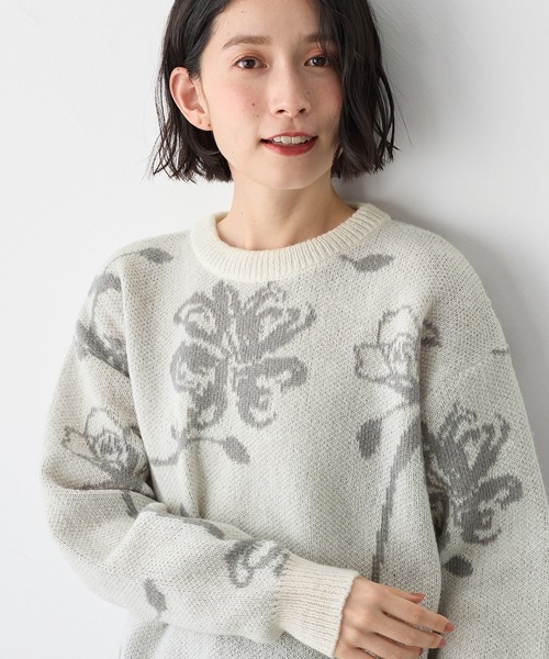 Viola e Viola（ヴィオラ エ ヴィオラ） ニット セーター フラワー