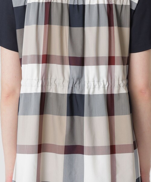 BLUE LABEL CRESTBRIDGE（ブルーレーベルクレストブリッジ