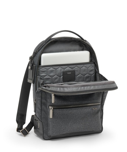 TUMI（トゥミ） デイバック リュック HARRISON 「ブラッドナー」バック