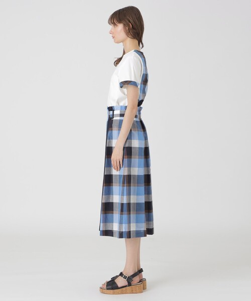 BLUE LABEL CRESTBRIDGE（ブルーレーベルクレストブリッジ） スカート