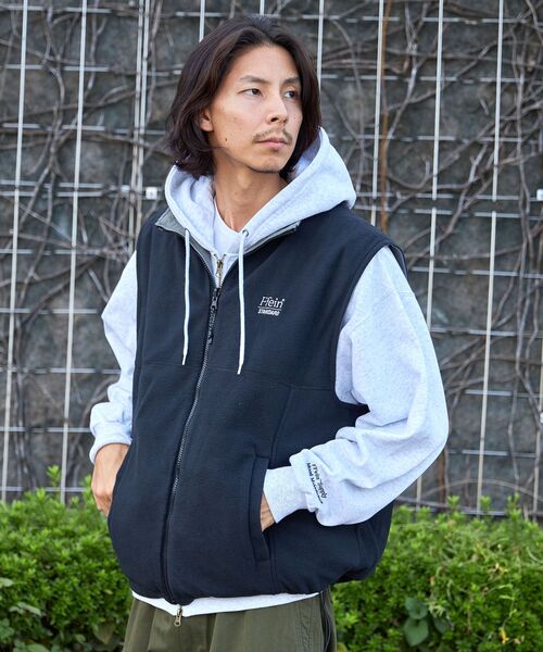 ffein ベスト ジレ 「FFEIN(フェイン)」リバーシブルナイロンベスト