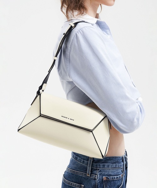 CHARLES ＆ KEITH（チャールズ&キース） ショルダーバッグ バッグ