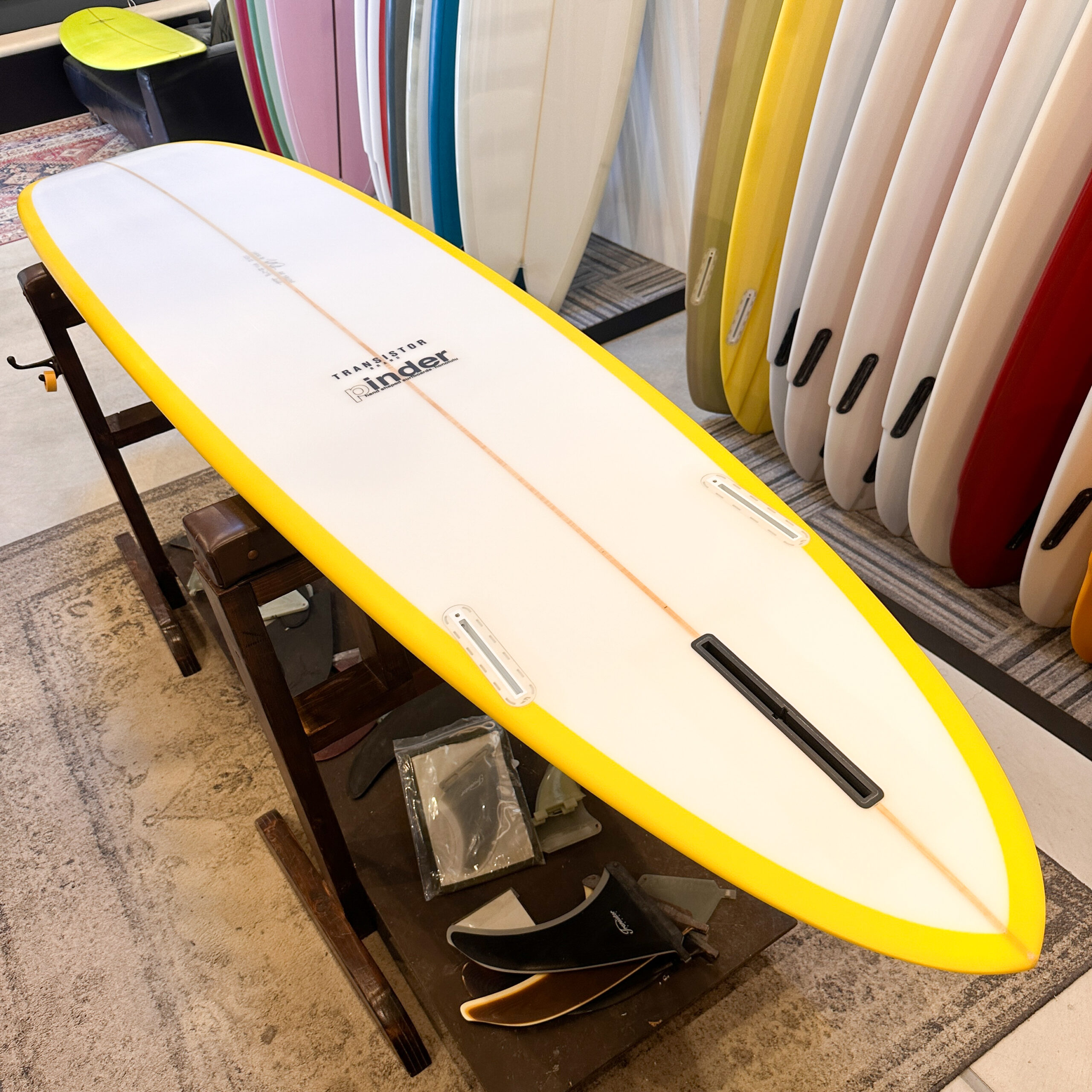 手渡しのみ】CRIME ロングボード イエロー 10'1 手渡しのみ】CRIME