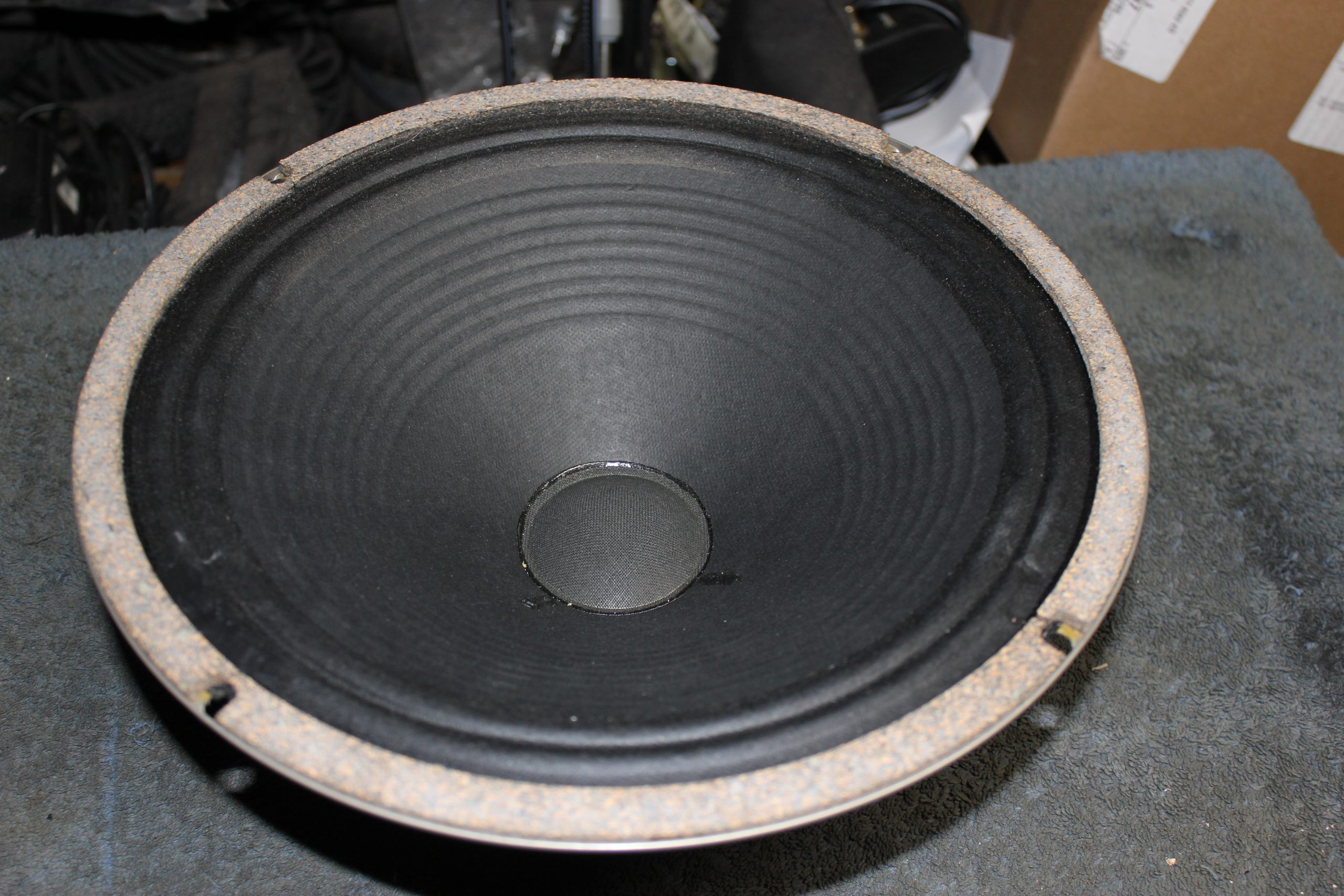 Clestion G12M GreenBack/Tomas Ditton 20 Watt 12″ 8 Ohm – Action