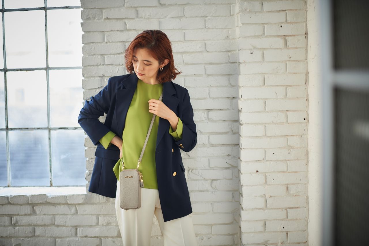 再入荷‼】お財布スマホポシェット『アミュレット』 | ATAO(アタオ