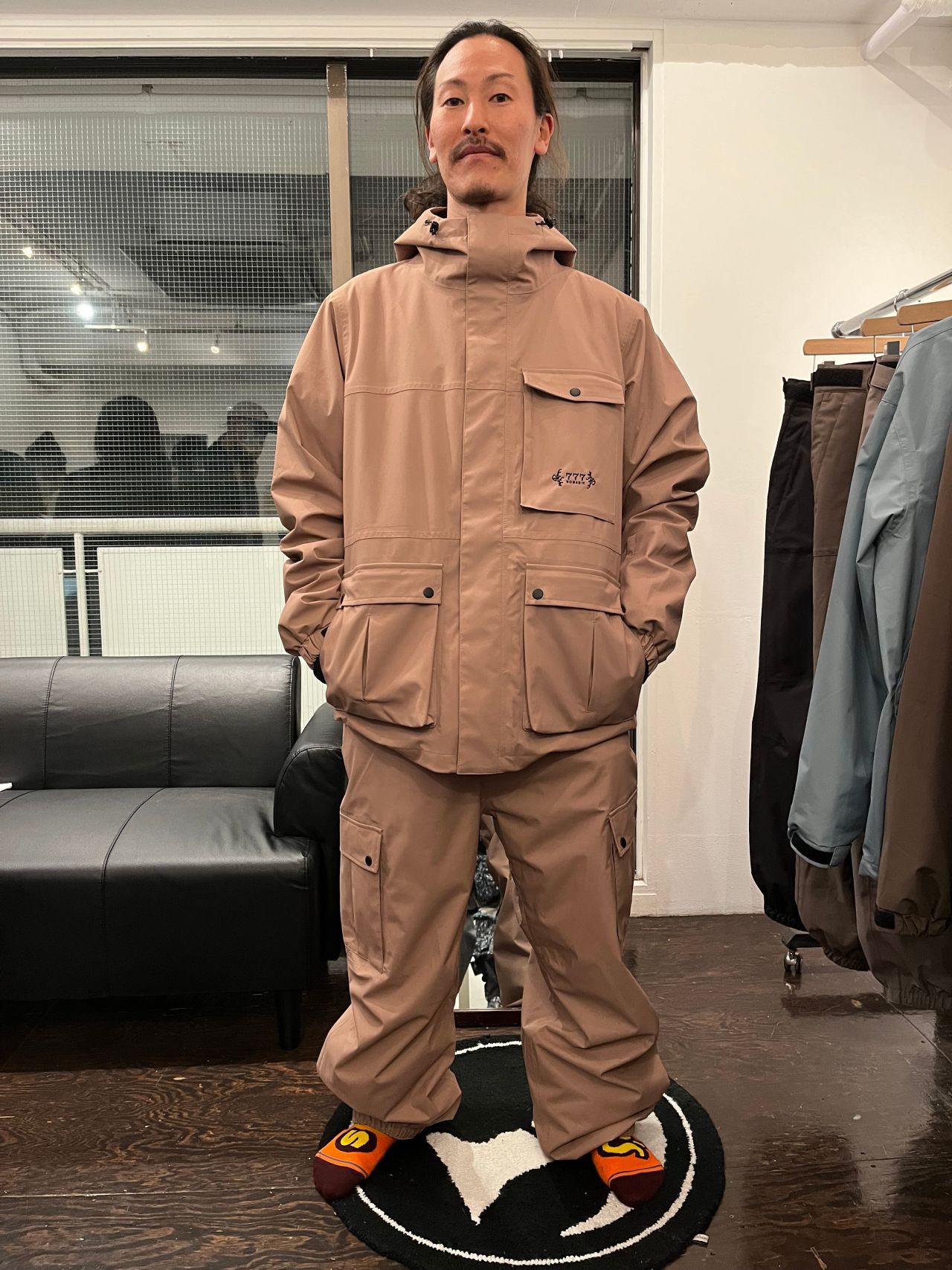 金曜まで値下げ！NOMADIK 777 WEAR XXLサイズ 上下 金曜まで値下げ