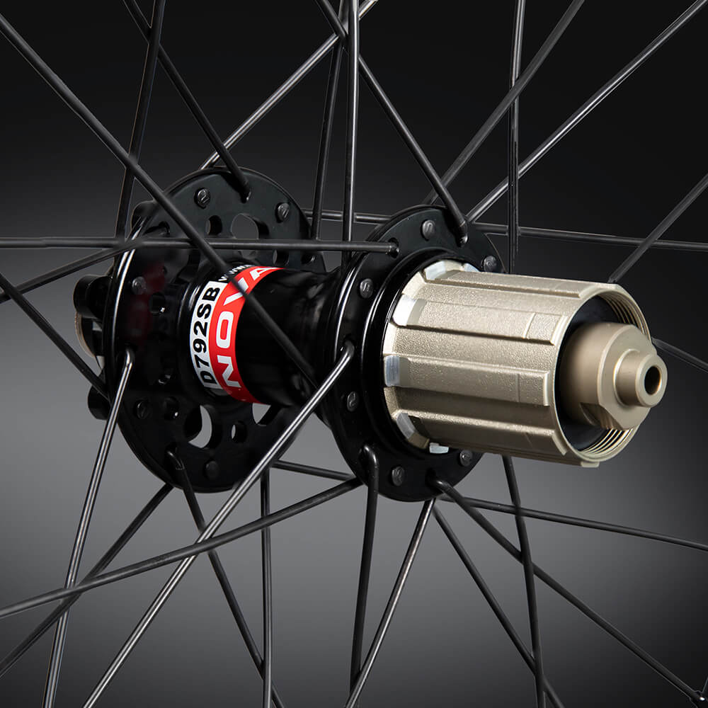 ホイール ALEXRIMS DA16 18インチ(ETRTO 355) ホイール ALEXRIMS DA16
