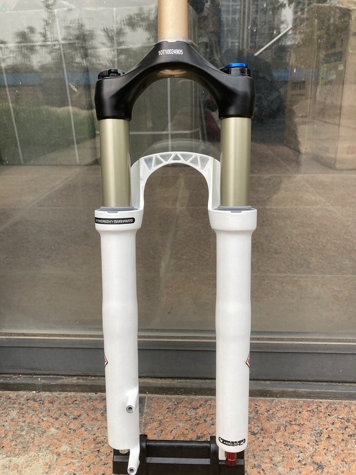 RockShox RECON GOLD Tk 26er 80mm Travel Mountain Bike Coil Fork
