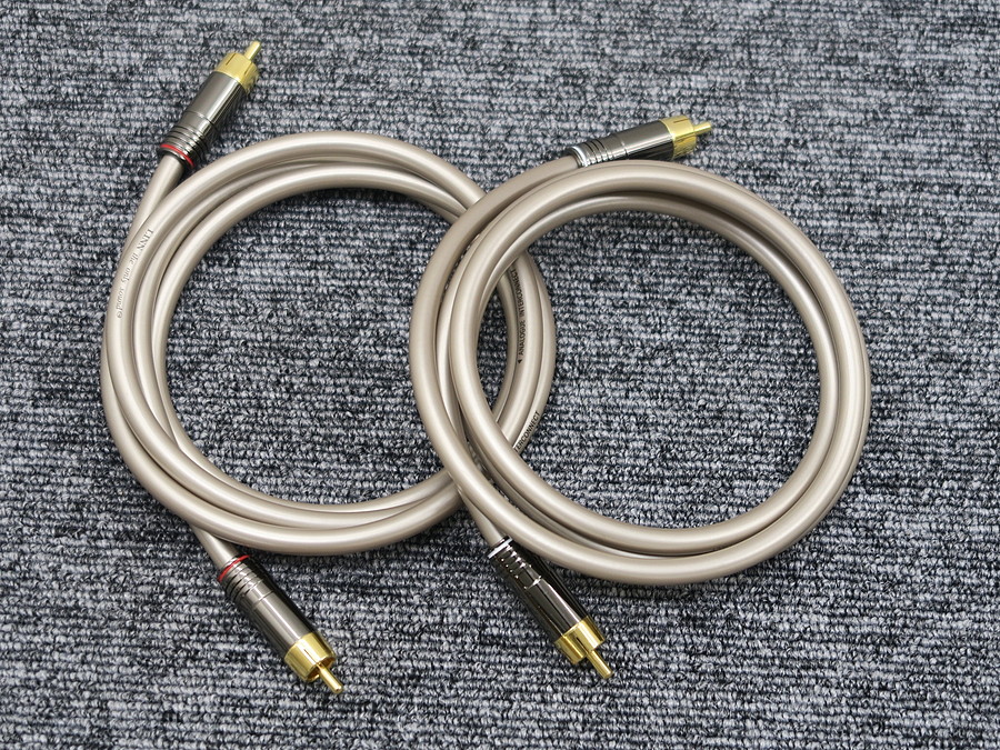 LINN ブラックインターコネクトケーブル RCA LINN シルバー