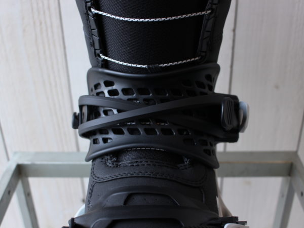 キックバックハンモックが今年も最高 BURTON “GENESIS” – A-BONY
