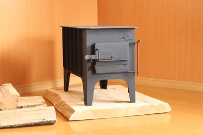 Aomori Wood Stove｜商品紹介-ポチ（シンプルな薪ストーブ）｜蛯名鉄工