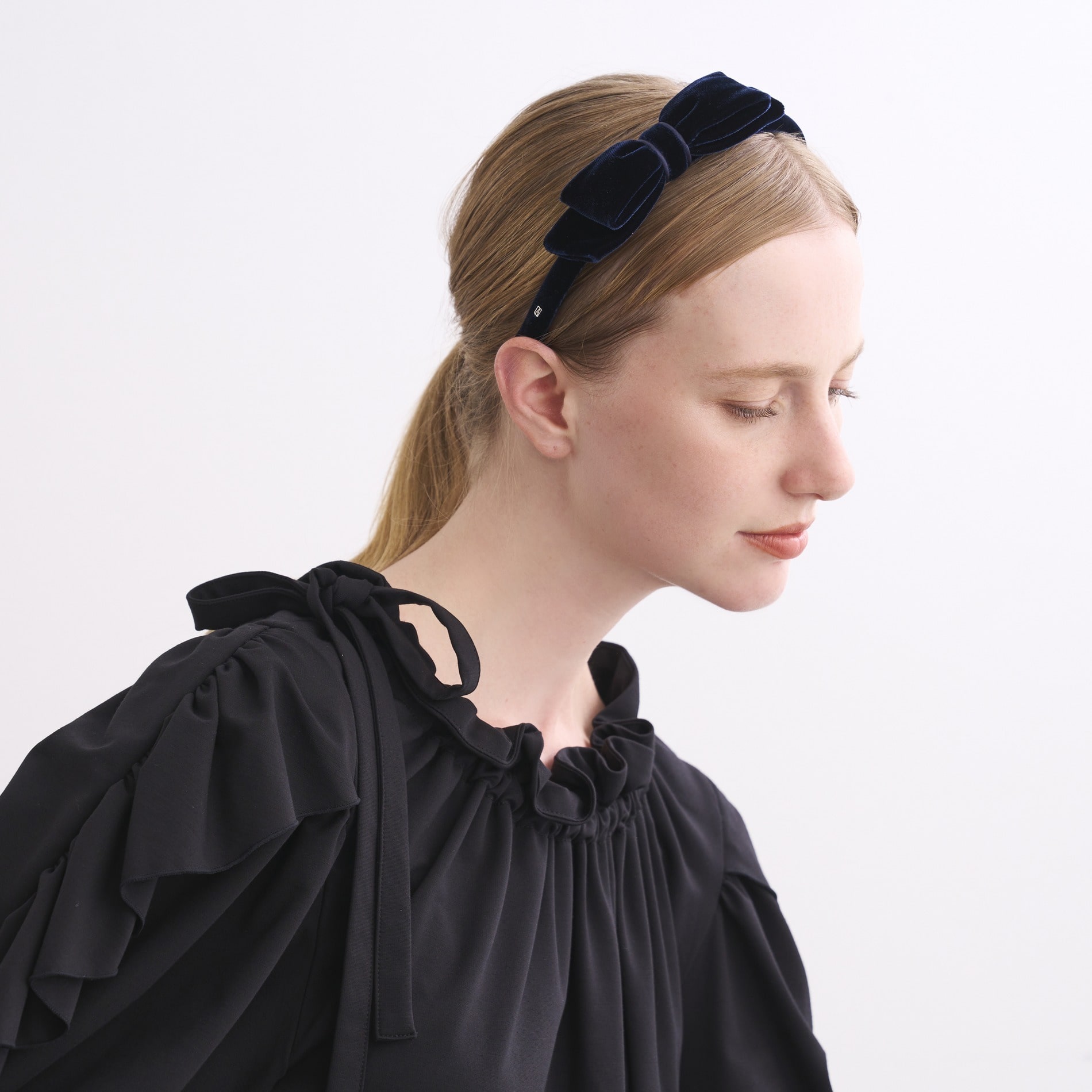 カチューシャ｜ALEXANDRE DE PARIS（アレクサンドル ドゥ パリ）