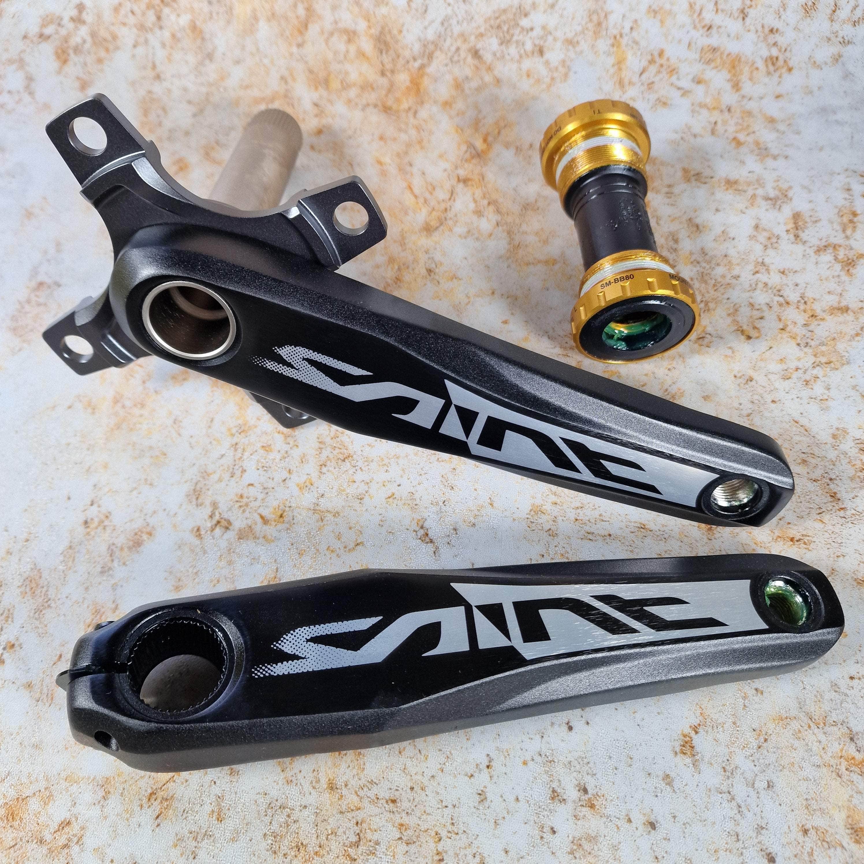 Shimano Saint FC-M820 Cranks with 68/73mm Bottom Bracket | Alans BMX
