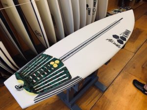 初心者SHOOTZショートボード￥1,000で5点セットに変更可能